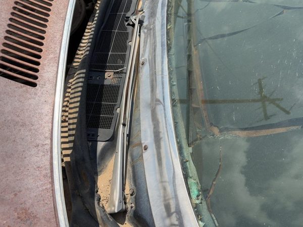 1974 Chevy Impala Driver Left Windshield Wiper Arm Oem Blade Lever — photo 2