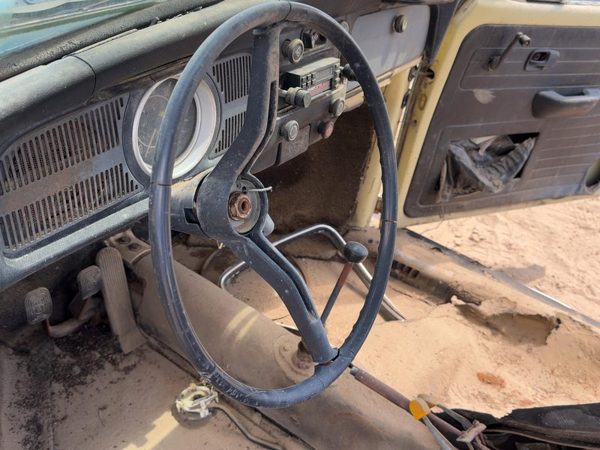 1971 Vw Super Beetle Steering Column Assembly Oem — photo 1