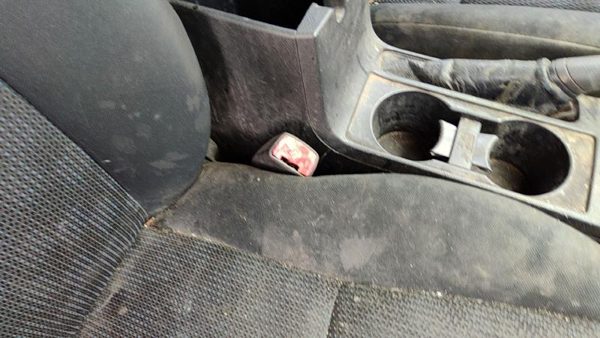 09-13 Toyota Corolla Passenger Right Front Seat Belt Buckle Receiver Charcoal 17 — photo 2