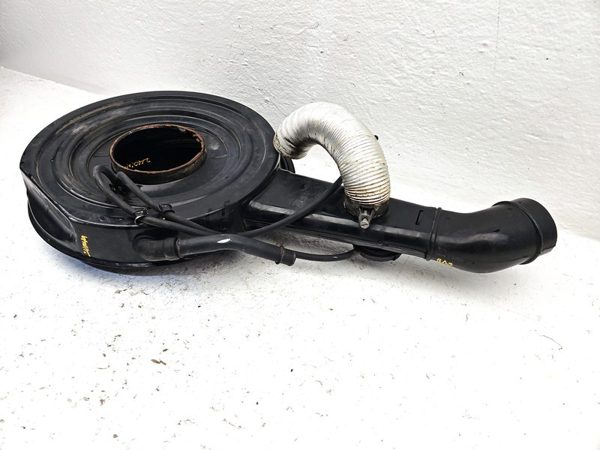 80-85 Olds 88 Complete Air Intake Assembly Filter Box Housing With Tube Oem 5.0L — photo 19