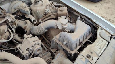 1991 Volvo 740 Complete Air Intake Filter Box Housing With Tube Oem 2.3L