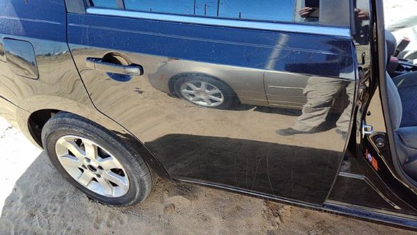 2007 Nissan Sentra Rear Door RH Black KH3 — photo 2