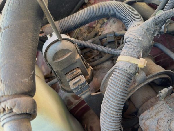 1996-2000 Chrysler Town & Country Washer Fluid Level Sensor 55155039 — photo 6