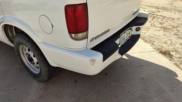 1999 Blazer S10/jimmy S15 Rear Bumper Assembly S10 White 50U — photo 2
