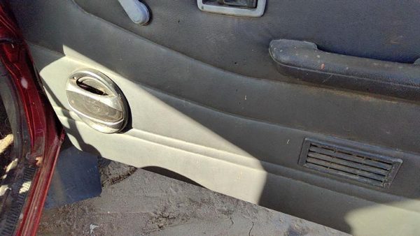 95-97 Nissan Hardbody Passenger Right Front Door Trim Panel Manual Windows Gray — photo 6