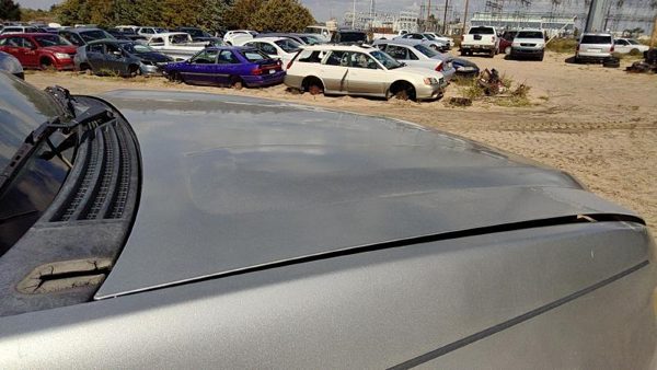 2010 Chevy Tahoe Hood Silver U726S Hail — photo 4