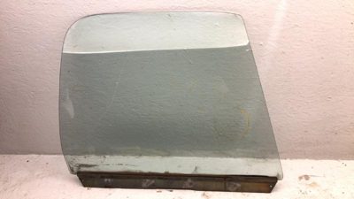 1981-1987 Gmc Sierra 1500 Passenger Right Front Side Window Door Glass Oem