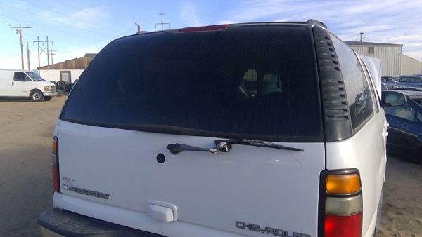 2005 Suburban 1500 Trunk/decklid/hatch/tailgate White 50U — photo 3