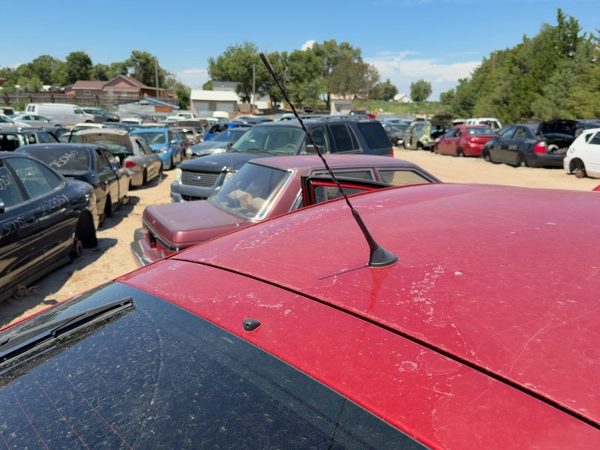 2004-2009 Toyota Prius Radio Antenna Mast Oem 8630952040 — photo 1