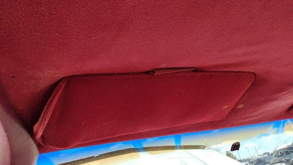 88-94 Gmc Sierra 2500 Driver Left Sun Visor Oem Red — photo 2
