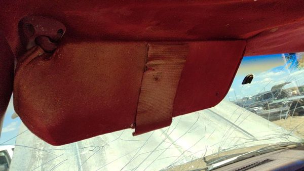 88-94 Gmc Sierra 2500 Driver Left Sun Visor Oem Red — photo 5