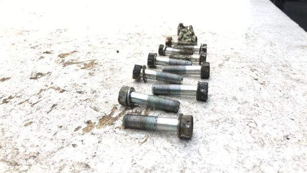 07 Tundra Set Of Bolts For Transmission Factory Hardware Fasteners 4.7L At 4X2 — photo 3