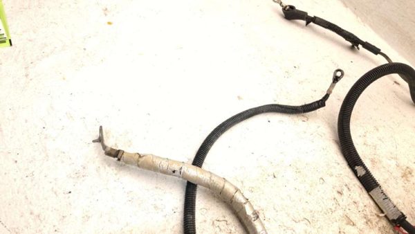 2001-2007 Sierra 2500 Hd Positive Negative Battery Cable Harness Set Oem 8.1L — photo 6
