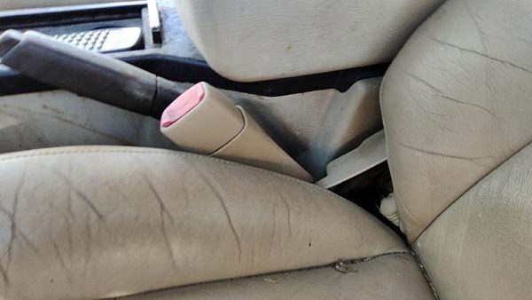 07-08 Grand Vitara Xl-7 Driver Left Front Seat Belt Buckle Receiver Oem Tan — photo 2