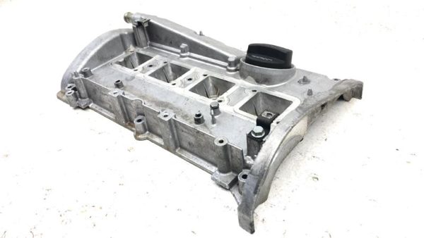 2000-2001 Vw Jetta Valve Cover Oem 1.8L 6A103469B — photo 6
