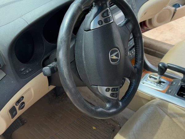 2005 Acura TL Steering Wheel Tan C — photo 3