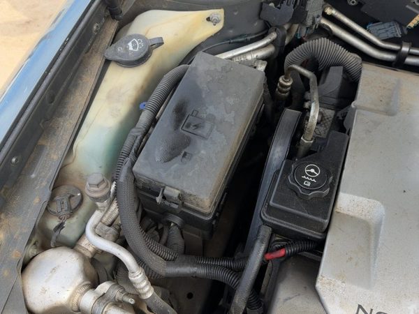 2001-2003 Cadillac Seville Engine Fuse Box Power Distribution Panel Oem 4.6L Sts — photo 2
