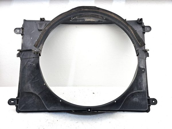 11-16 Ford F250 Upper Fan Cooling Shroud Radiator Housing Oem 6.7L Powerstroke — photo 1
