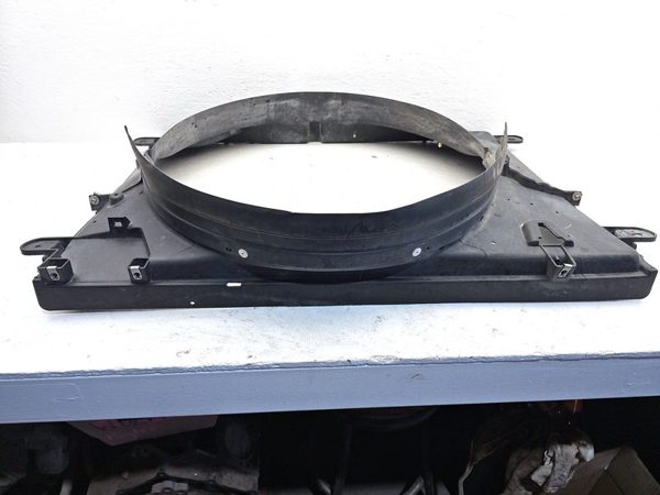 11-16 Ford F250 Upper Fan Cooling Shroud Radiator Housing Oem 6.7L Powerstroke — photo 4