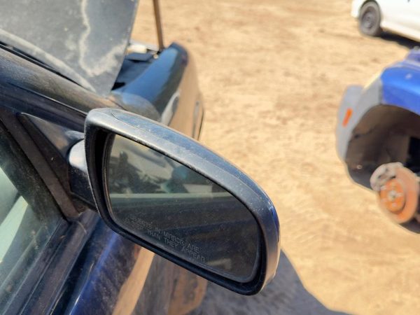 96-99 Maxima Passenger Right Power Side Mirror Mounted Non-Heated Sedan Black — photo 8