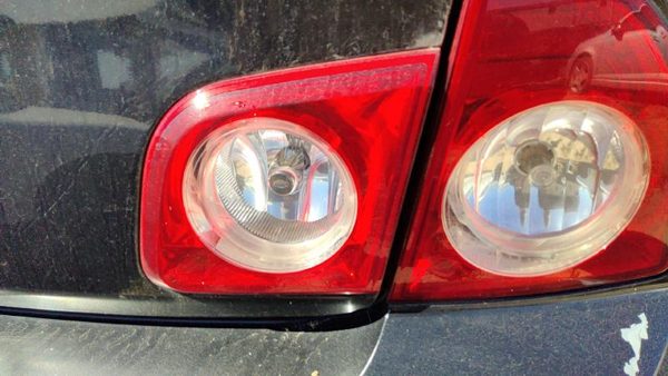 2011 Chevrolet Malibu Tail Light Assembly RH Chevy — photo 1
