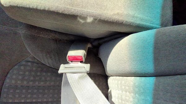 95-05 S10 Blazer Passenger Right Front Seat Belt Buckle Receiver Oem Gray 92H — photo 3
