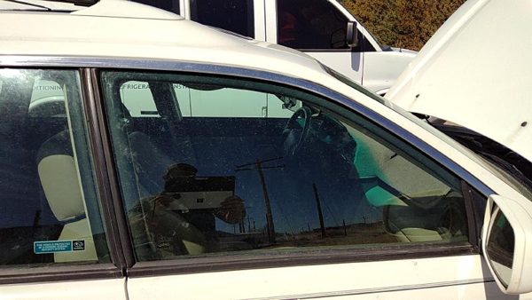 2000-2002 Legacy Outback Passenger Right Front Side Window Door Glass Oem — photo 1