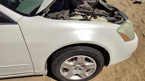 2002-2006 Nissan Altima Passenger Right Front Fender Oem White Qx3 631128J030 — photo 2