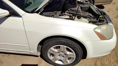 2002-2006 Nissan Altima Passenger Right Front Fender Oem White Qx3 631128J030