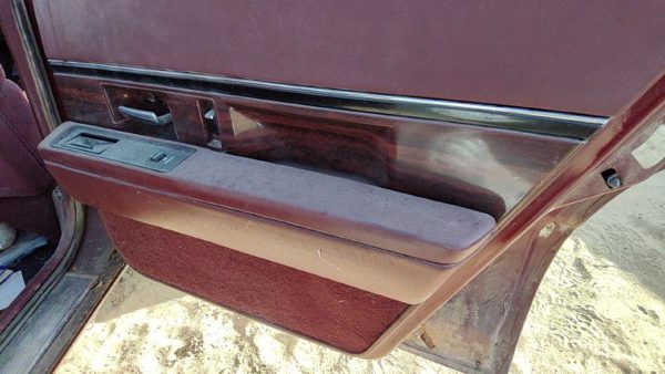 97-99 Buick Lesabre Passenger Right Rear Door Trim Panel With Switches Back Red — photo 5
