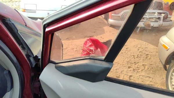 10-14 Insight Passenger Right Front Vent Window Small Door Glass With Frame Oem — photo 5