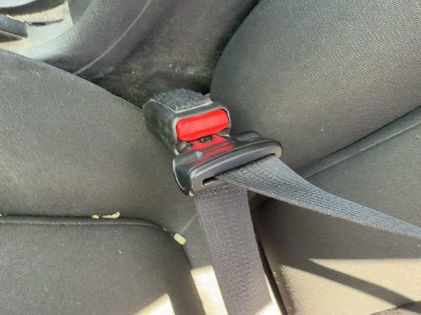 2013-2015 Dodge Dart Driver Left Front Seat Belt Buckle Receiver Oem Black B7X9 — photo 3