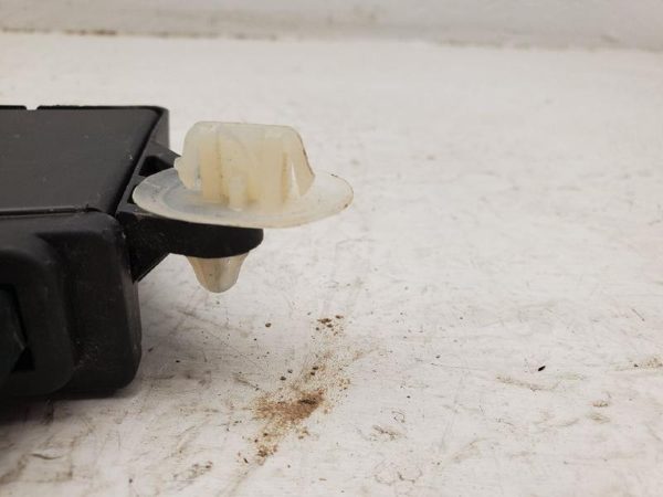 2006 Cadillac Cts Rear Door Control Module 2.8L 6Cyl 15251256 — photo 4