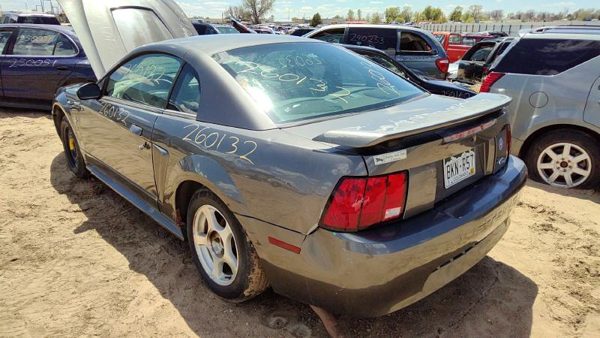 2003 Ford Mustang — vehicle photo 5