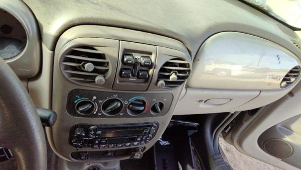 2002 Chrysler Pt Cruiser Trim Bezel Around Radio Surround Dash Panel Oem — photo 3