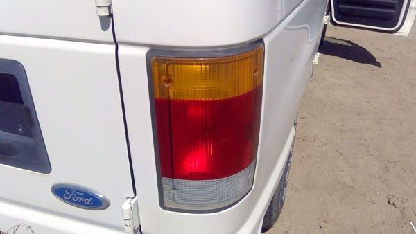 1992-2004 Ford Van E150 Passenger Right Tail Light Oem Brake Lamp Rear — photo 9