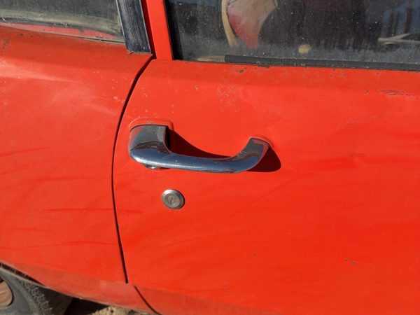 1976 Ford Maverick Outside Door Handle RH — photo 1