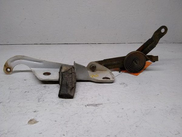 2000 Gmc Sierra 2500 Silverado 2500 Pickup Passenger Right Hood Hinge 5.7L Only — photo 2