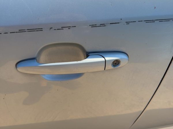 2007-2010 Chevy Cobalt Driver Left Front Outside Door Handle Oem Silver 95U — photo 1