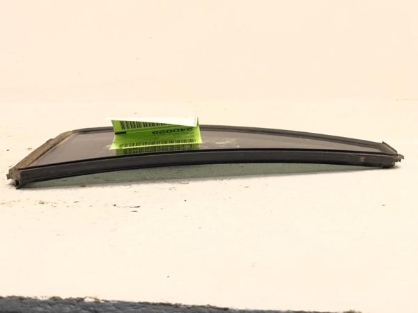 10-14 Outback Passenger Right Rear Vent Window Small Back Door Glass With Frame — photo 12