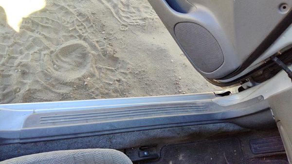 2002 Subaru Legacy Driver Left Lower Kick Trim Panel Oem Gray — photo 1