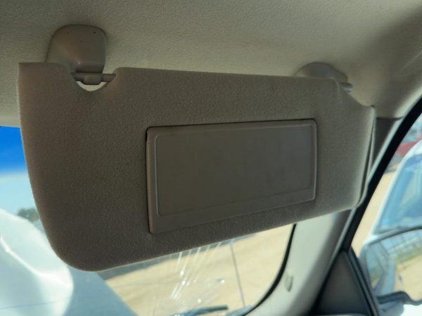 2004-2005 Chevy Suburban 1500 Passenger Right Sun Visor Oem Gray 92I 15269595 — photo 3