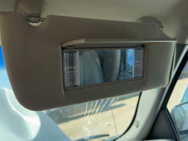 2004-2005 Chevy Suburban 1500 Passenger Right Sun Visor Oem Gray 92I 15269595 — photo 7