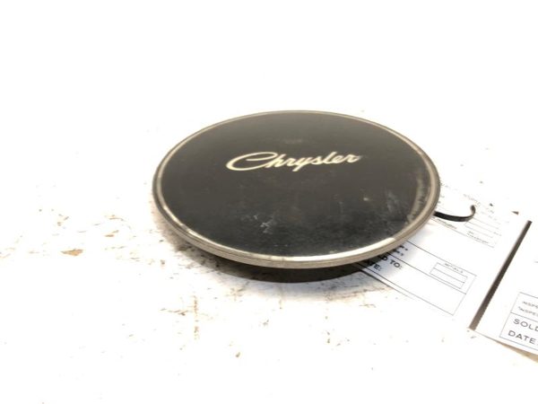 1989-1990 Chrysler New Yorker CENTER CAP ONLY OEM for Wire Type Hub Cap 04284904 — photo 4
