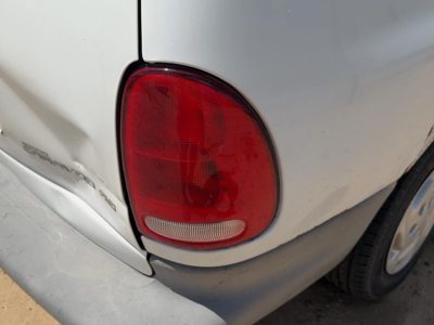 1996-2000 Chrysler Town & Country Passenger Right Tail Light Brake Lamp Oem Rear