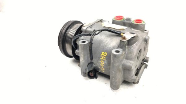 2002-2003 Ford Escort Ac Compressor Air Conditioner Pump Assembly Oem — photo 4