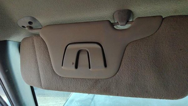 2000-2001 Gmc Sierra 2500 Driver Left Sun Visor Oem Graphite 12D 15069545 — photo 4