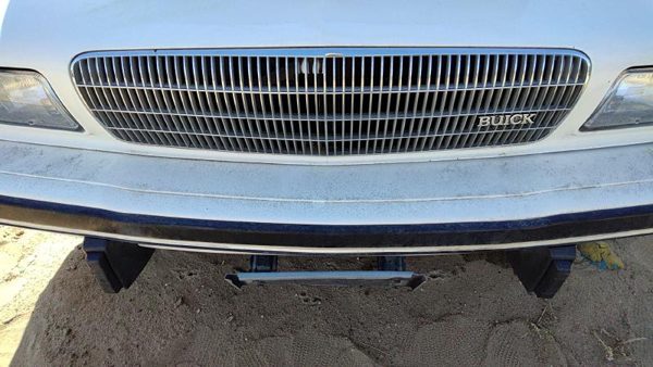 1989 Buick Century Grille White — photo 2