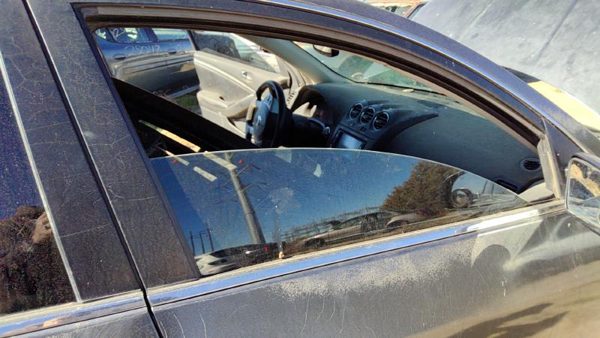 2007-2012 Nissan Altima Passenger Right Front Side Window Door Glass Oem 4 Door — photo 1
