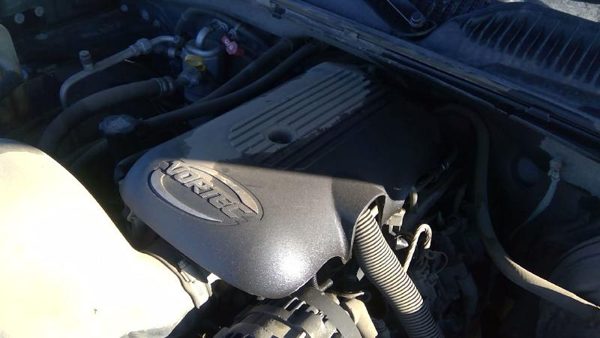 2006 Gmc Sierra 1500 Engine Cover Top Plastic Shield Oem 4.8L 167K Miles Oem — photo 3